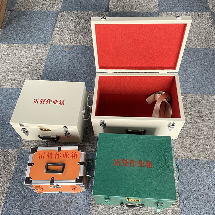 南谯爆破工程作业箱如何选择？玻璃钢与传统材质的全面对比